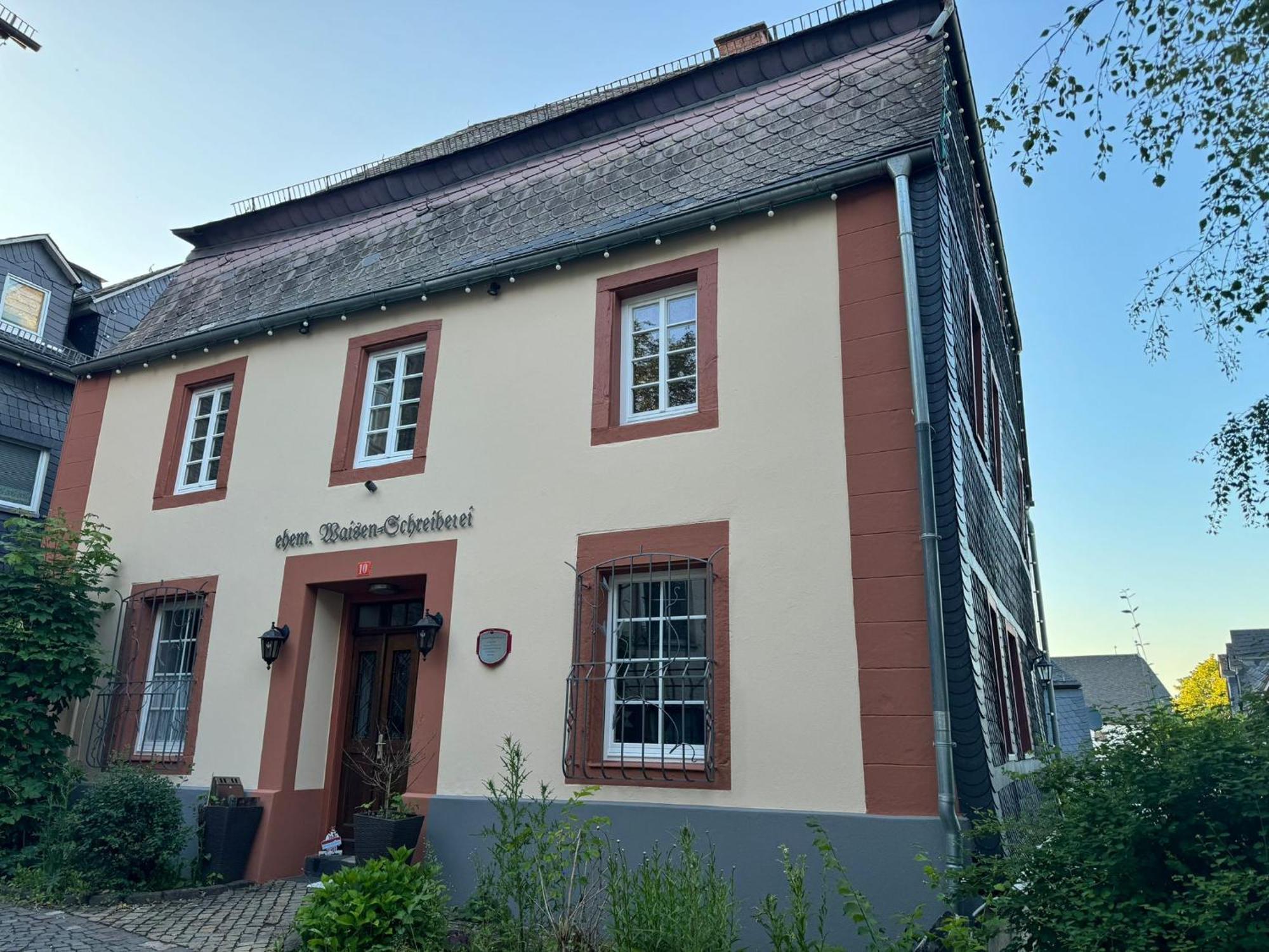Schloss Hotel Kastellaun Exteriör bild